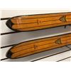 Image 2 : Pair of vintage Sohle Hickory wooden snow skis