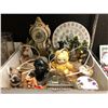 Image 2 : Shelf lot of assorted houseware & decorative items