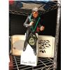 Image 4 : Elvis Presley collection - 3 Beam Kentucky Bourbon Whiskey collectors porcelain decanters (empty)