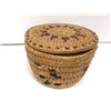 Image 1 : West Coast First Nations woven cedar bark "Salish" lidded basket - 4in diameter x 2 1/2in tall