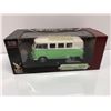 Image 1 : 1962 Volkswagen Microbus die-cast metal collectors car w/ box
