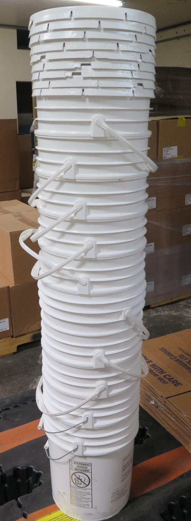 Qty 25 White Stacking Buckets Pails w/ Handles & Lids - Oahu Auctions