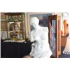Image 2 : WHITE MARBLE VENUS STATUE (34")