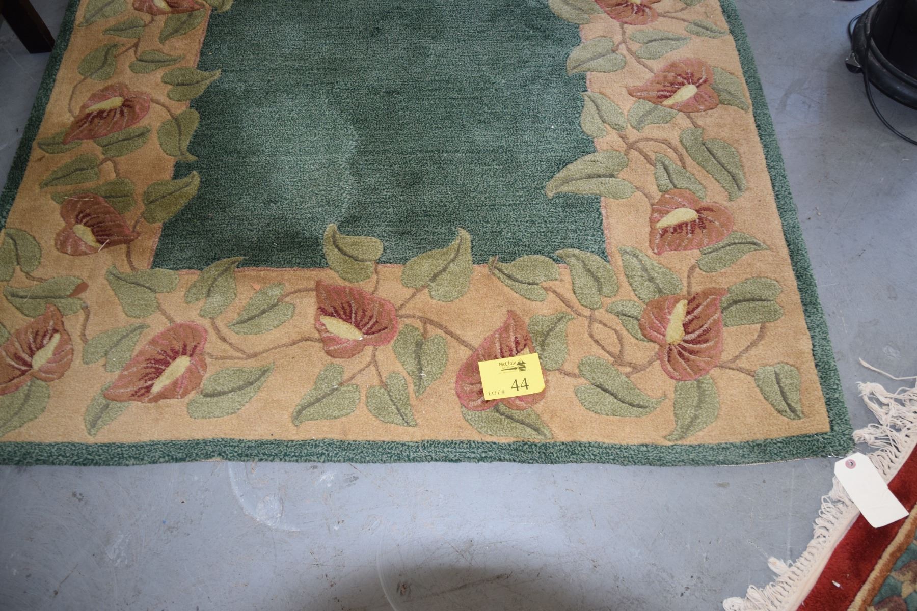 Indich Rugs INDICH COLLECTION HAND TUFTED GREEN/GOLD ANTHURIUM WOOL RUG (84