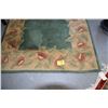Image 1 : INDICH COLLECTION HAND TUFTED GREEN/GOLD ANTHURIUM WOOL RUG (84" X 60")