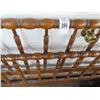 Image 2 : Oak Spin Carved Twin Bed
