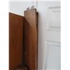 Image 3 : Oak Spin Carved Twin Bed