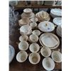 Image 1 : Salem Gold Trim China
