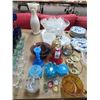 Image 1 : McCoy Cat Planter, Punch Bowl, Milk Glass, Hobnail, Bell & Décor