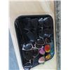 Image 2 : 2-Trays of Sunglasses - 2 X $