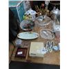 Image 1 : Kinkade Collector Plate, Wallet, Desk Clock, Dishes & Décor