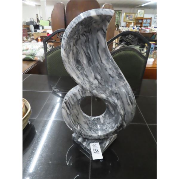 Marble Centerpiece Décor