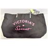 Image 1 : BLACK FABRIC VICTORIAS SECRET BAG