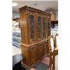 Image 3 : WOOD BUFFET AND HUTCH W/TABLE AND 5 CHAIRS