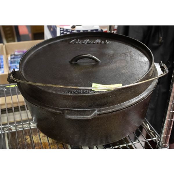 CABELLAS CAST IRON DUTCH OVEN