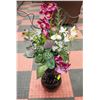 Image 1 : FAUX FLORAL ARRANGEMENT 20" TALL