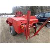 Image 4 : M.F. 228 sq Baler (Shedded) SN.H000888