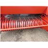 Image 6 : M.F. 228 sq Baler (Shedded) SN.H000888