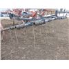 Image 5 : Friggstad  3335 Chisel plow, 38' c/w tine Harrows, New Tires Main Frame (2021) and New Beavertails (