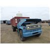 Image 5 : 1976 Chevy Grain Truck, 5 Ton, V8, 5&2 Spd, 16' Grain Box, Twin Cyl. Hoist, Showing 53,247Km, SN. CC