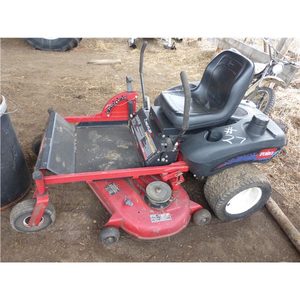 Toro Riding Mower, 0 Turn, 52" Mower (Running)