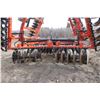 Image 8 : 2014 Farm King 6650 35 1/2 ft Disc, 10" spacing 26" Blades, Serrated Front, smooth rear, T-215 Beari