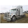 Image 1 : 1999 Freightliner Classic c/w 5th wheel, 160" Bunk, 500 Detroit, 15spd, 40 rears 1.66 Mill Km, 11.00