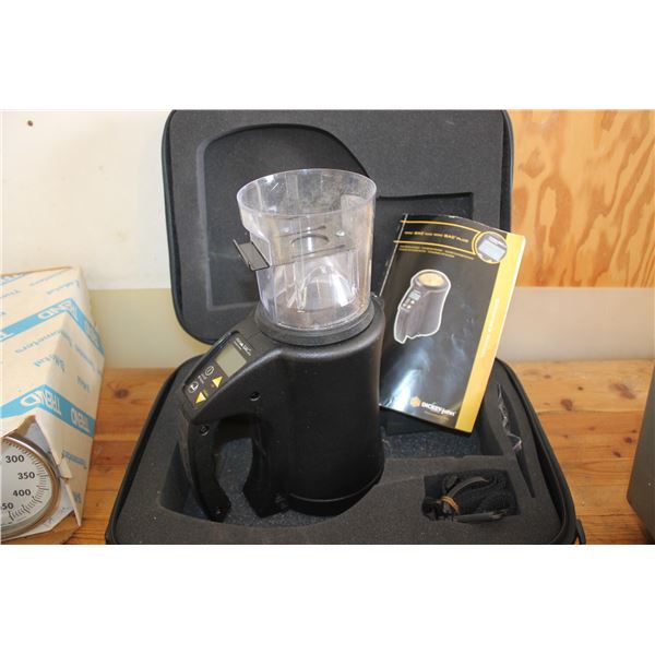 Dickey-John Grain Moisture Analyzer