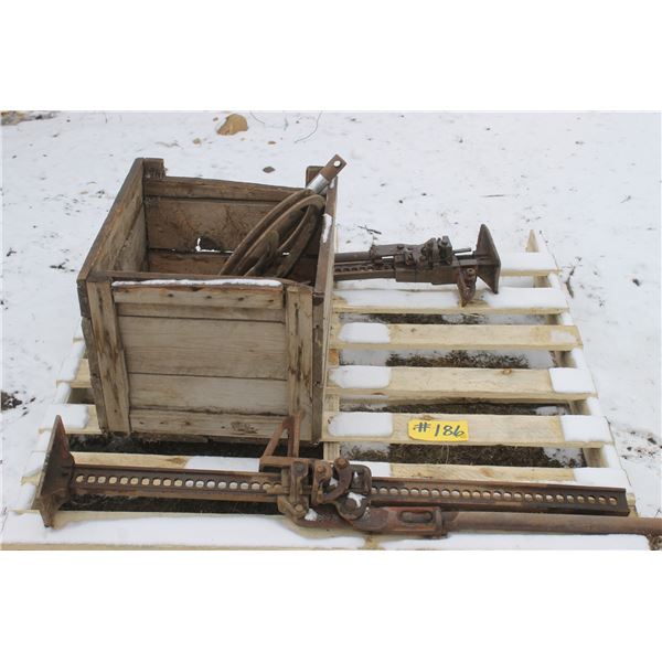 Bucket Teeth and 2 Jackals