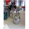 Image 6 : Pneumatic  Paint Sprayers Cat C