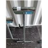 Image 3 : King Canada Folding Roller Stands Cat C