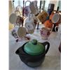 Image 3 : Assorted Mugs & Cups - Thermos' - Tea Kettles x3 - Mug/Cup Holders