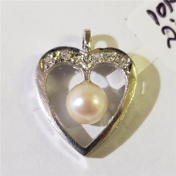 10K White Gold Diamond(0.06ct) Freshwater Pearl Pendant (~Size 0) (~length 0 inches) (~weight 1.4g),