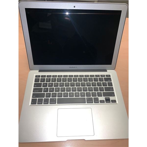 Apple MacBook Air 7,2 13" Intel Core i5, 1.6 GHZ 256 KB, 8GB. Theft Recovery - System Reset , tested