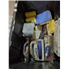 Image 2 : Lot of tile supply and tote