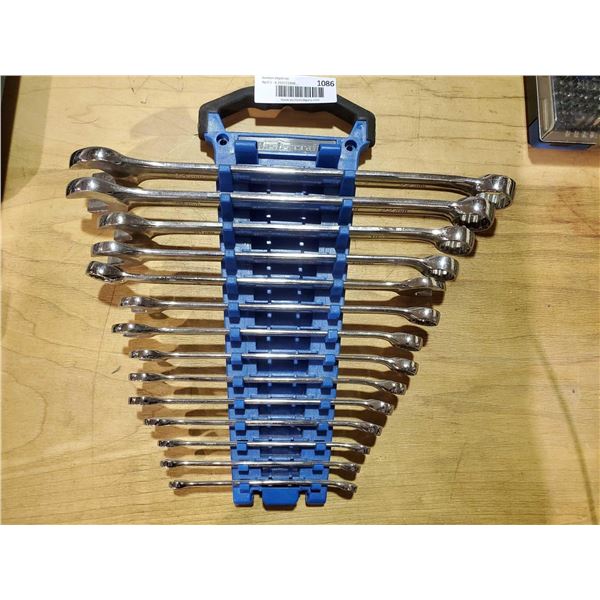 Mastercraft metric Wrench Set
