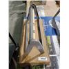 Image 2 : NEW Wrapping paper Dispenser 18 inch