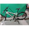 Image 1 : Cannondale Jekyll Trail Mountain Bike no front tire