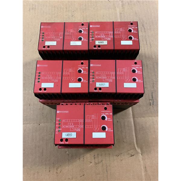 Lot of (5) Telemecanique #XPS-VN Relay