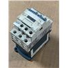 Image 2 : Lot of (9) Telemecanique #CAD50BD Contactor