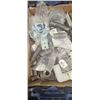 Image 3 : LARGE LOT OF STEEL PIPE FITTINGS/ NIPPLES/ ELBOWS/ 1/2" TO 3/4"
