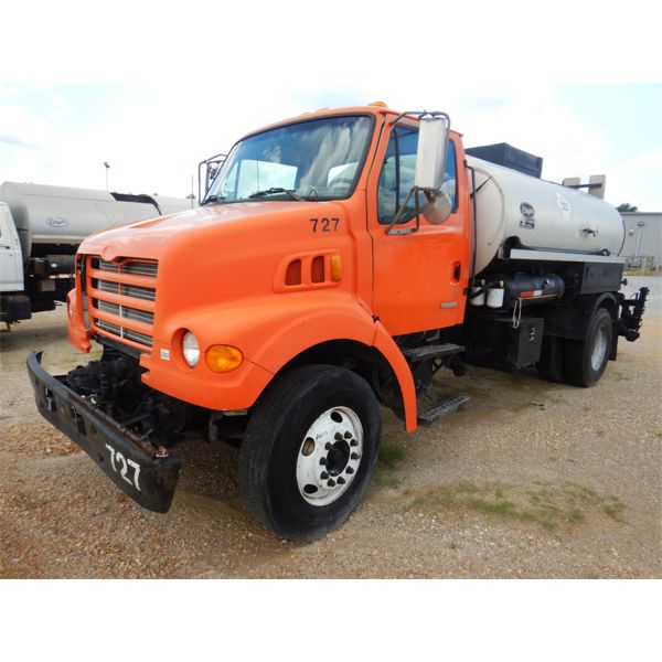 2000 STERLING  Asphalt Distributor Truck