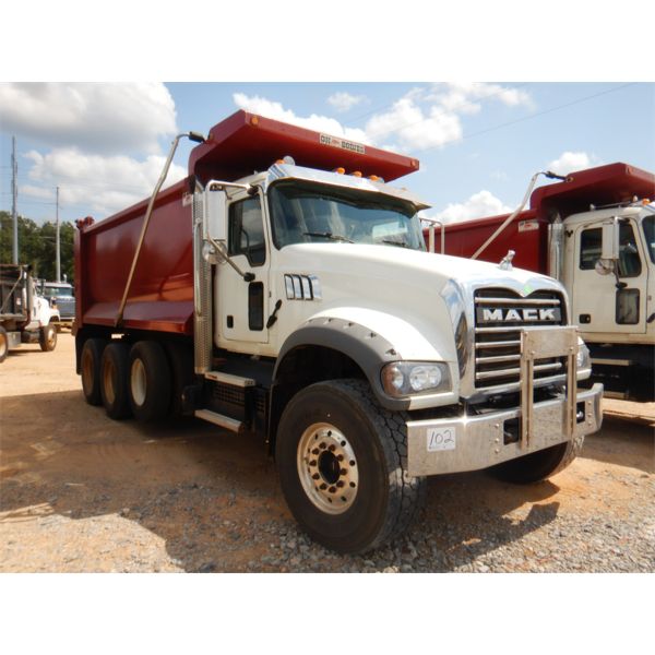 2021 MACK GR64F Dump Truck
