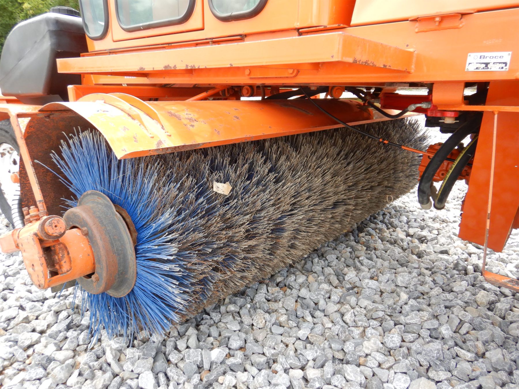 2019 BROCE RCT350 Broom