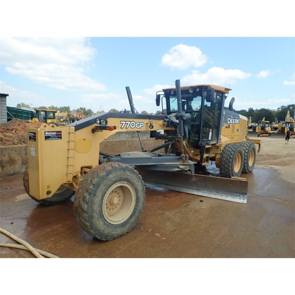 2015 JOHN DEERE 770GP Motor Grader