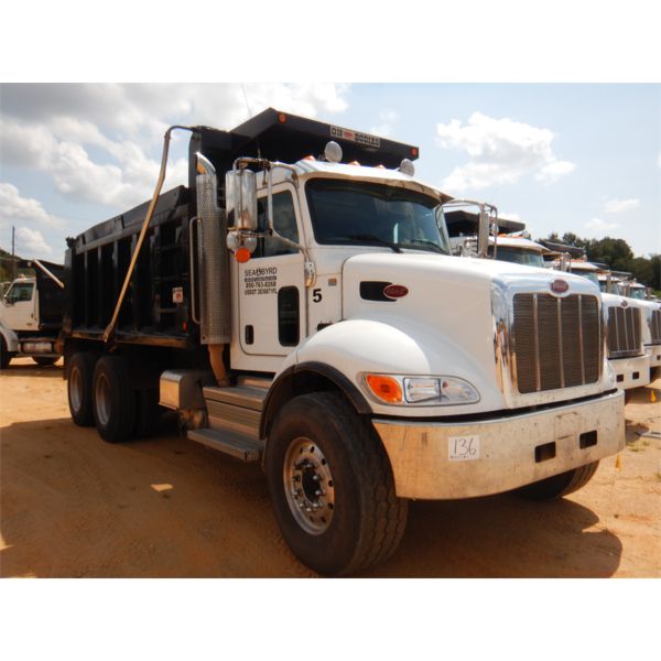 2021 PETERBILT 348 Dump Truck