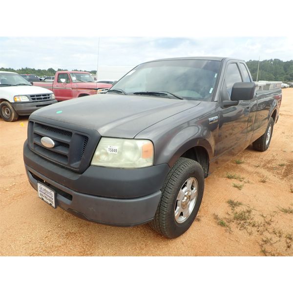 2008 FORD F150 XL Pickup Truck