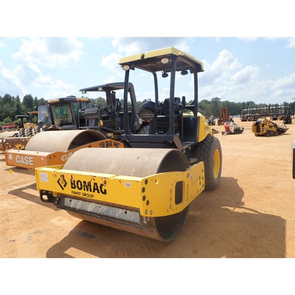 2019 BOMAG BW177D-5 Roller