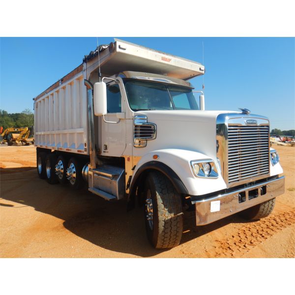 2013 FREIGHTLINER CORONADO SD Dump Truck