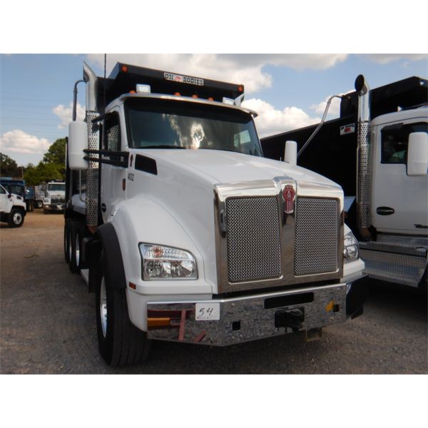 2022 KENWORTH T880 Dump Truck